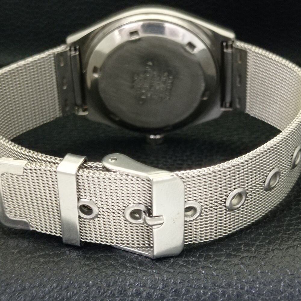 Vintage 1973 Citizen Automatic Mens Silver Watch W/daydate & Gold accents - Picture 2 of 9